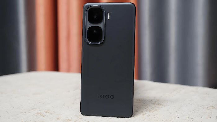 iQOO Neo 10 Pro+和iQOO Z10 Turbo+对比